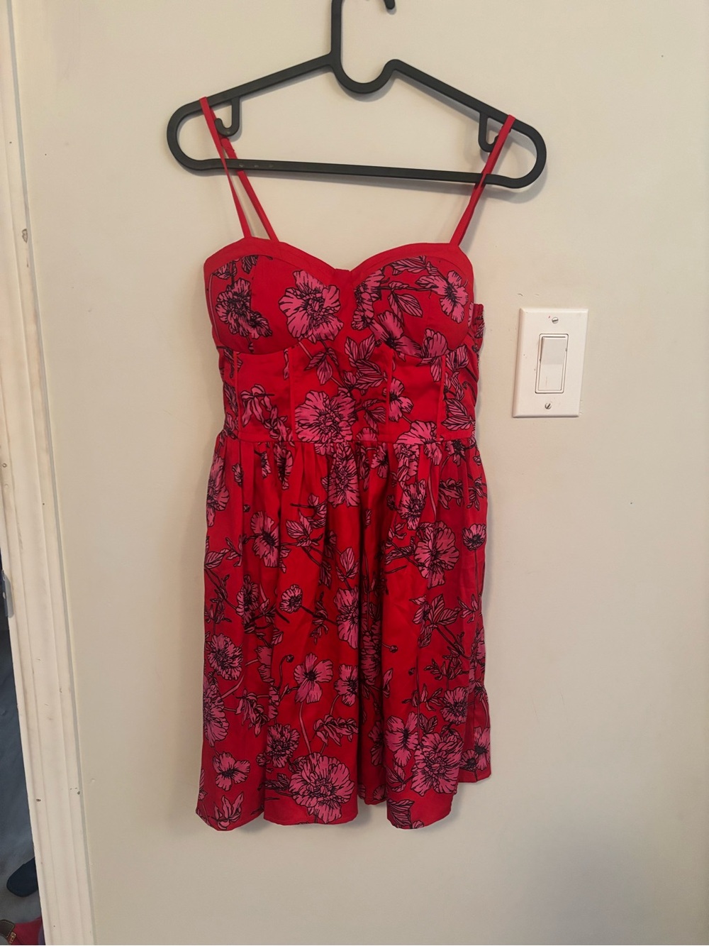 Red Floral Sweetheart Mini Dress with Spaghetti Straps